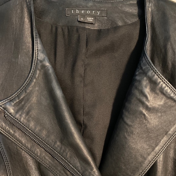 Theory Women’s Leather Jacket Size 4 - Picture 3 of 4